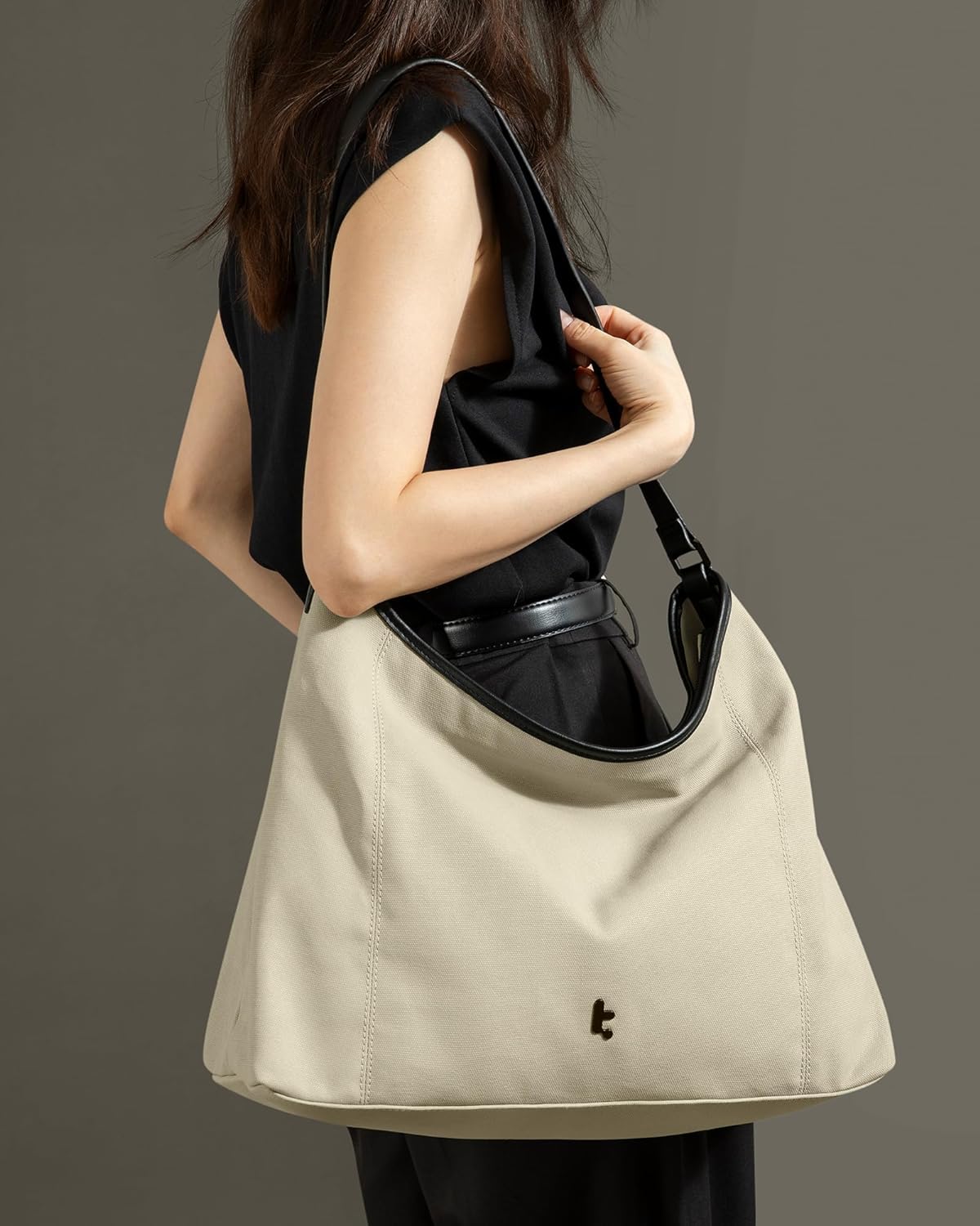 Tomtoc Versatile-T28 Tote – T28M1