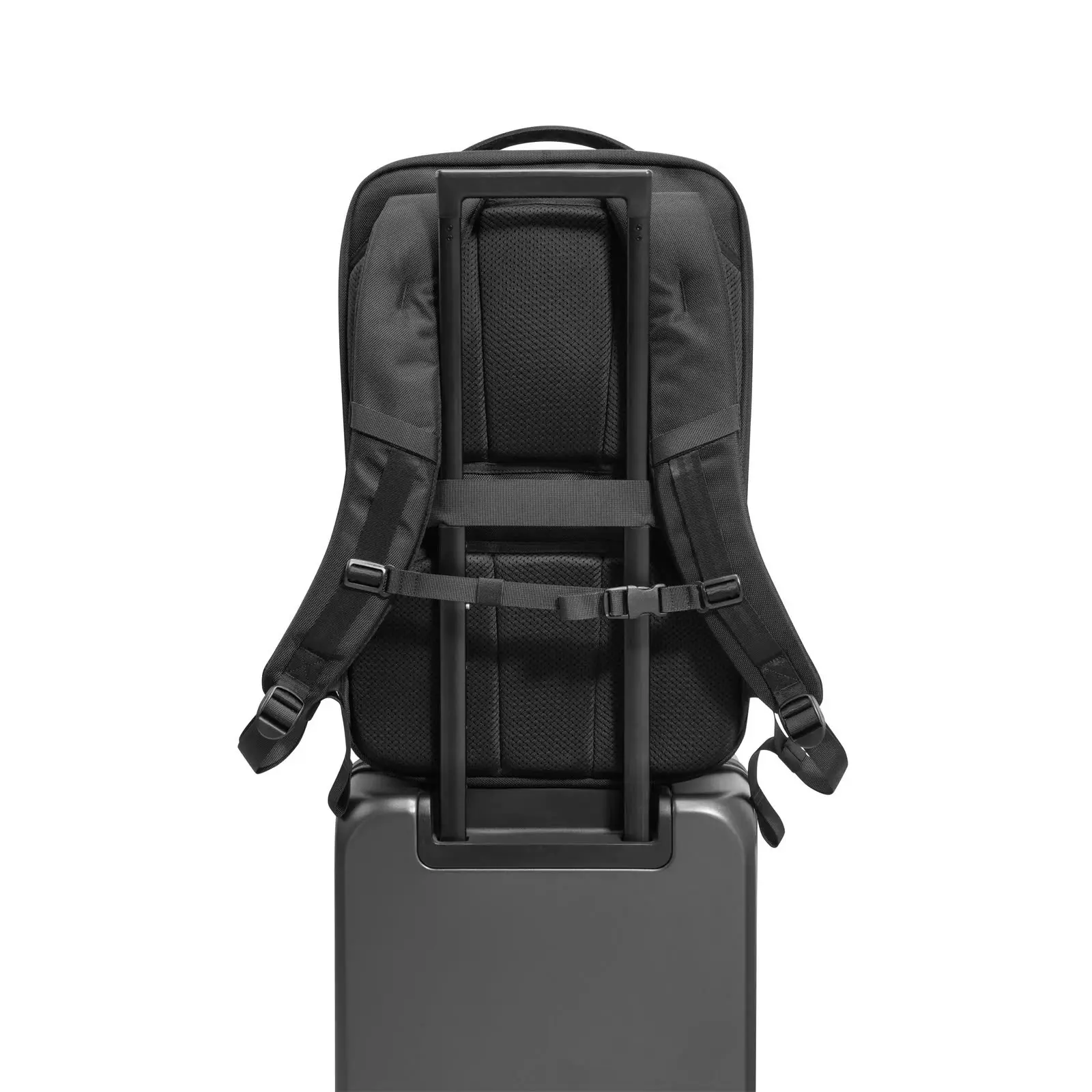 balo-tomtoc-t67-03 BALO TOMTOC (USA) NAVIGATOR-T67 TRAVEL LAPTOP BACKPACK – T67