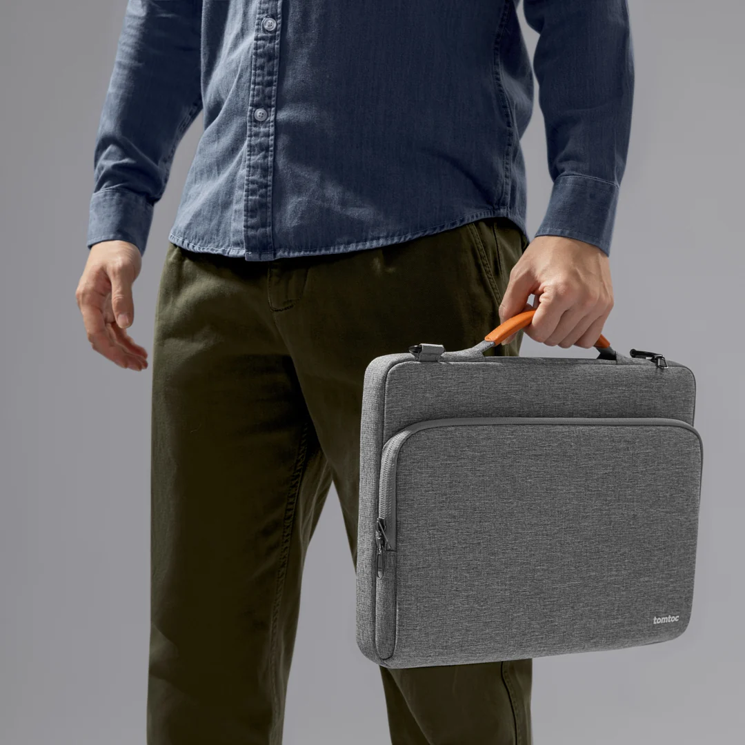 tui-deo-cheo-tomtoc-defender-a40-gray-10 Túi Chống Sốc Tomtoc Defender A40 - Gray