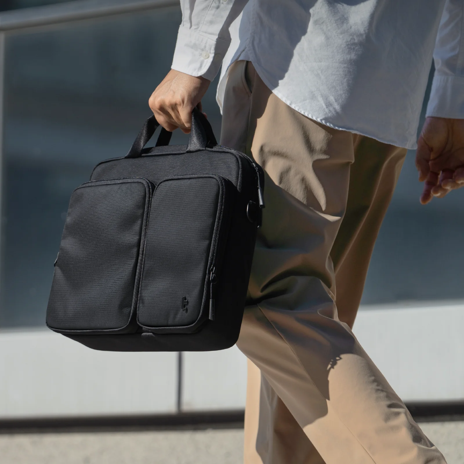 tui-tomtoc-navigator-a33-dung-laptop-07 Túi Tomtoc Navigator-A33 Đựng Laptop/Macbook